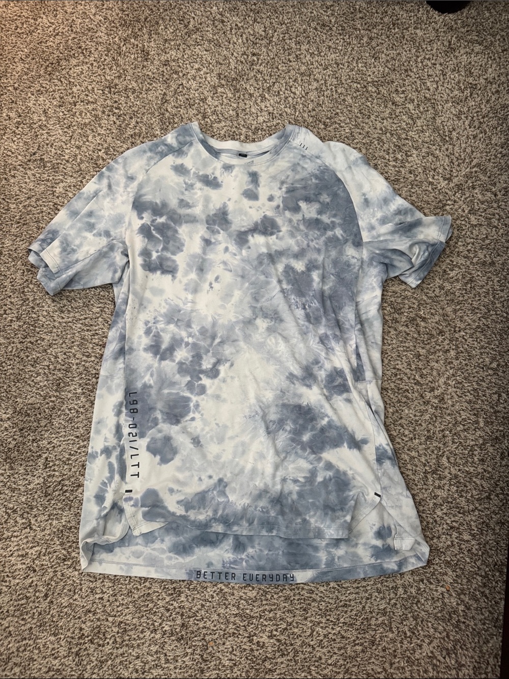lululemon athletica Tie-Dye Short Sleeve Tee in Light Blue and White